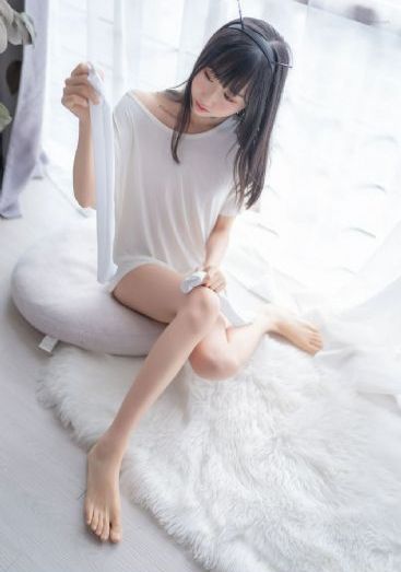 亲嘴伸进内衣揉胸口激烈文章