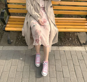 李采潭漂亮女客栈