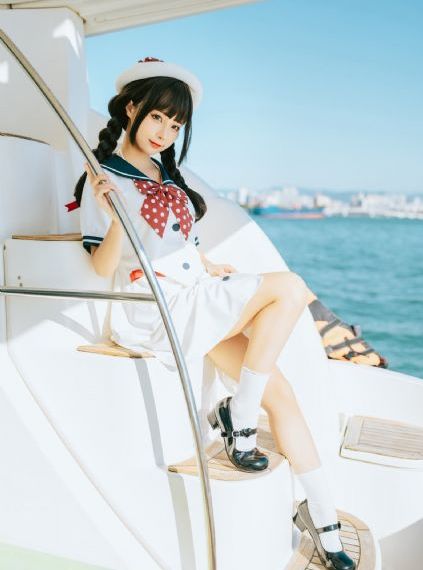 处女朱莉