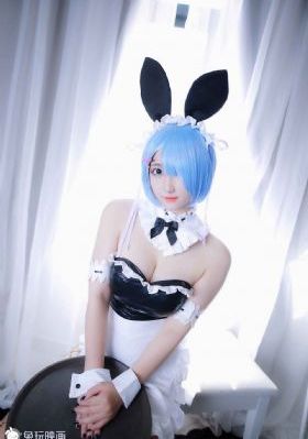 爱得色放