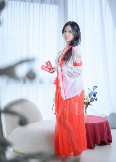 中字hd有夫之妇与快递员