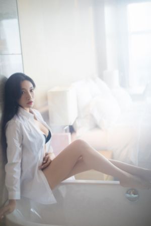 强行扒开小受双腿进入在线看