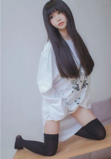 美丽姑娘免费观看在线英语版