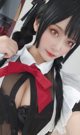 年轻的姨子