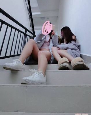 女大学生按摩记