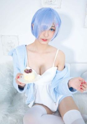 第一次爱的人免费观看电视